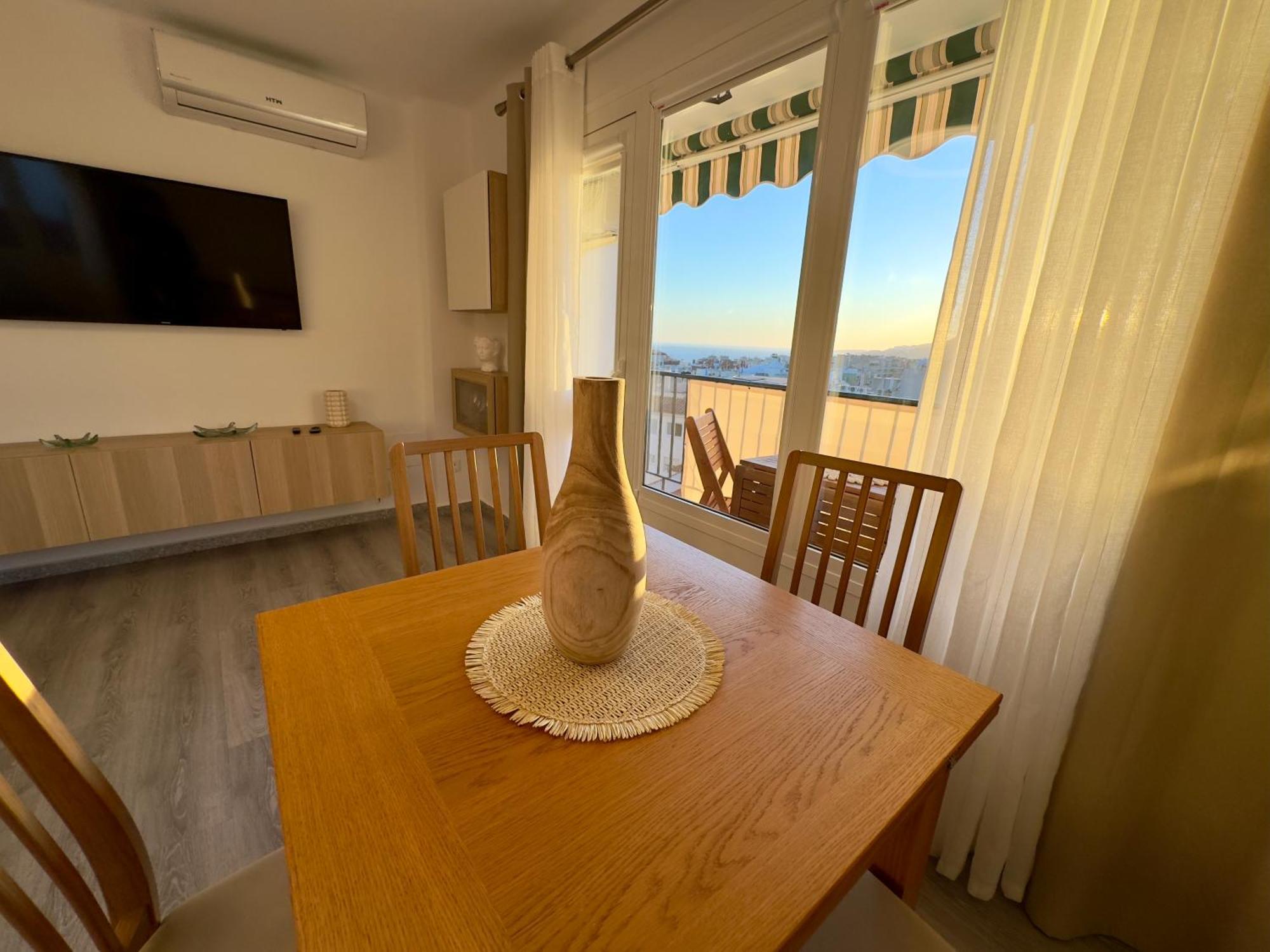 Apartamento Los Angeles Нерха Екстериор снимка